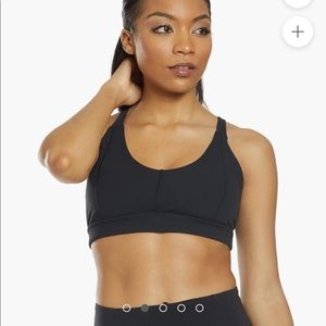 Prana momento sports bra